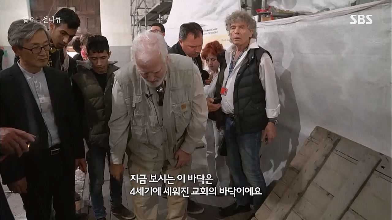 일요 특선 다큐멘터리.E301.221226p.H264-F1RST.mp4_20230109_201628.322.jpg