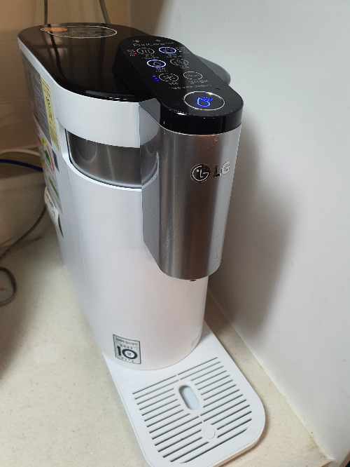  LG/엘지전자 퓨리케어 상하좌우 정수기 리뷰/실사용후기 (1년 사용, 장단점, WD503AW)