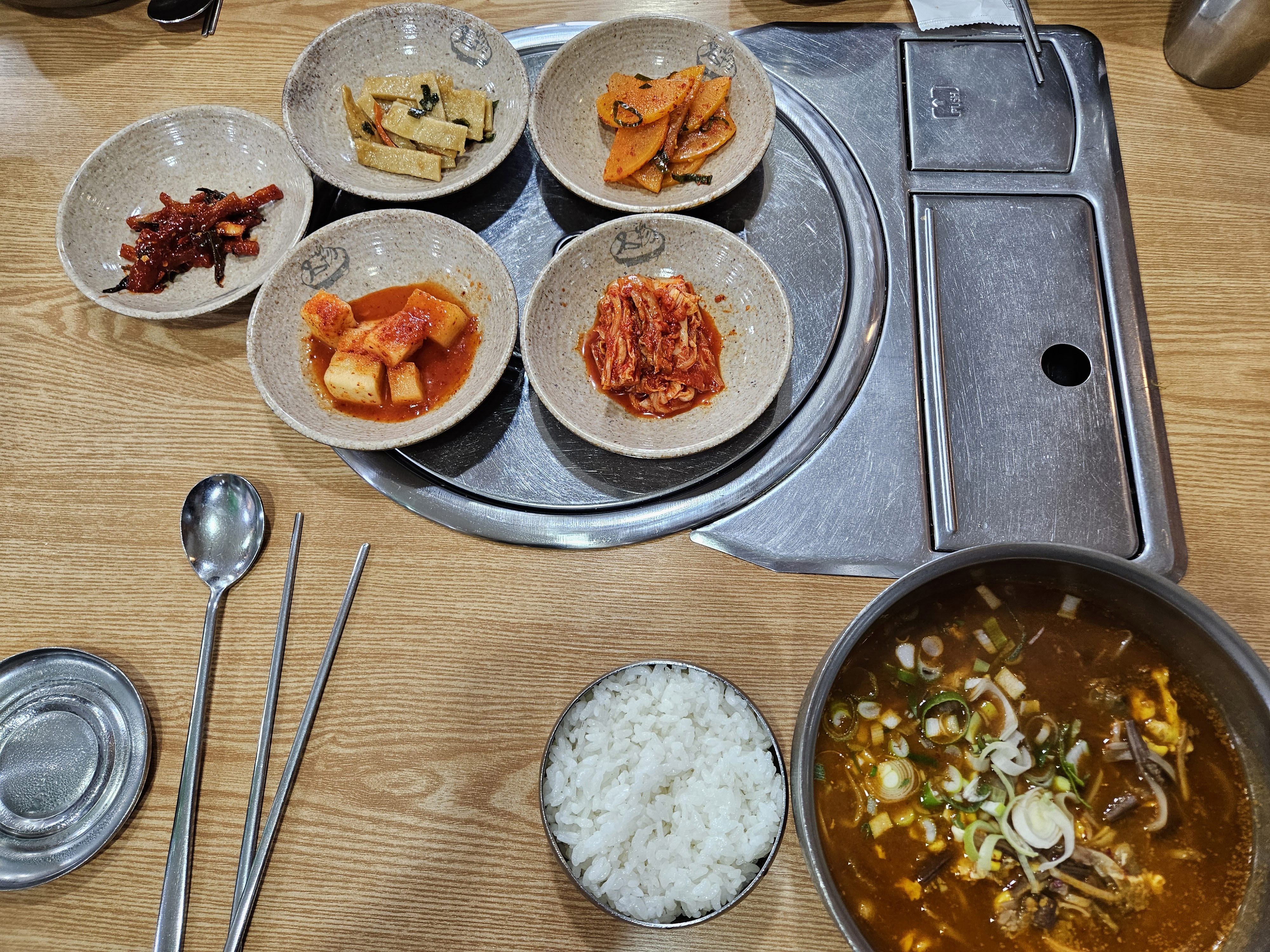 정읍역 맛집, 아침식사 해장으로 좋았던 연지동 명물육개장 - 일상행복 주식회사 이미지