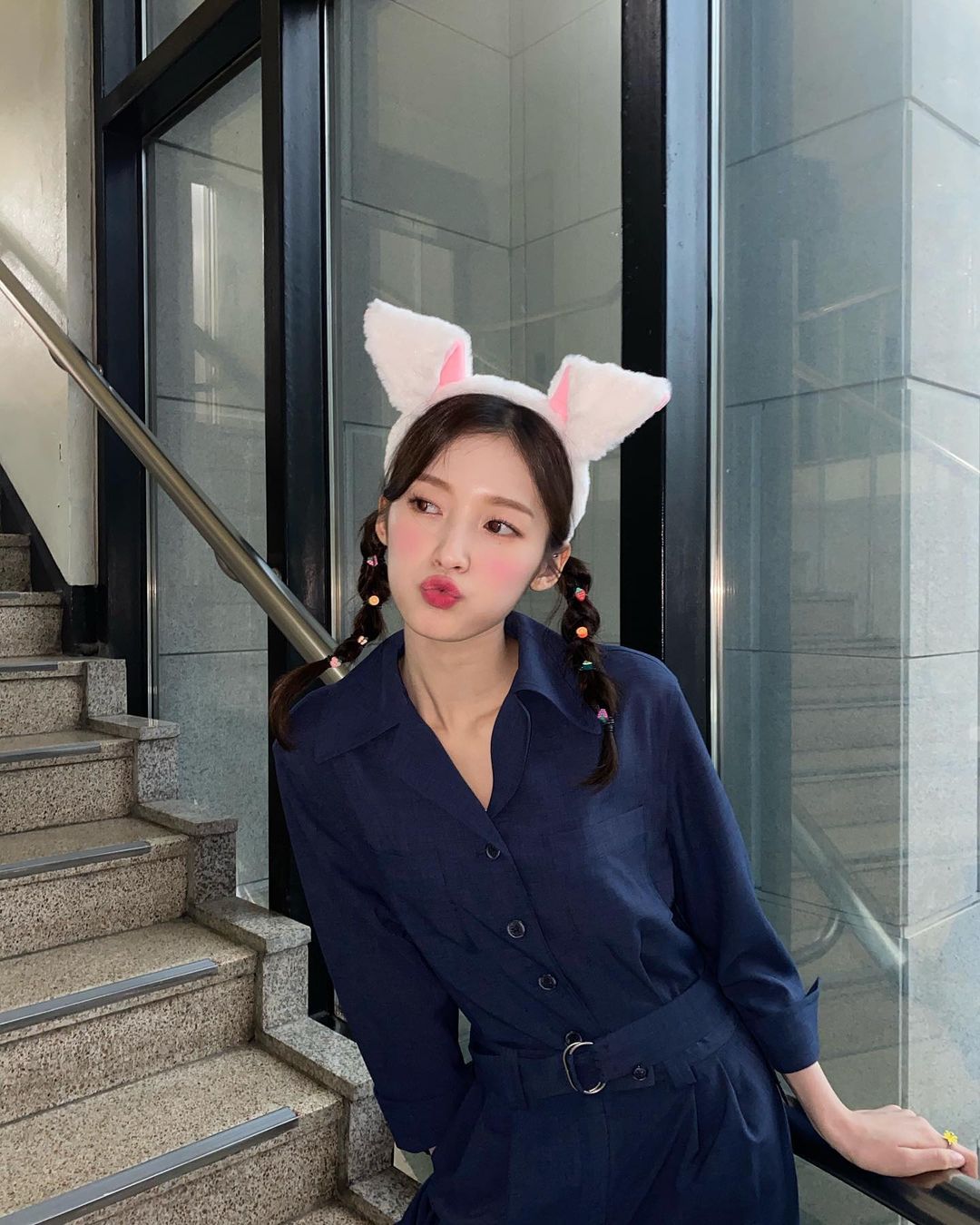  오마이걸 아린 인스타그램 셀카 사진들 2104
