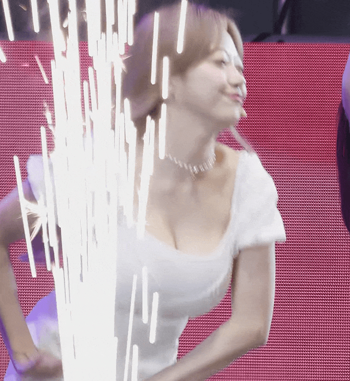  최근 몸매1티어 시그니처 지원 움짤 gif