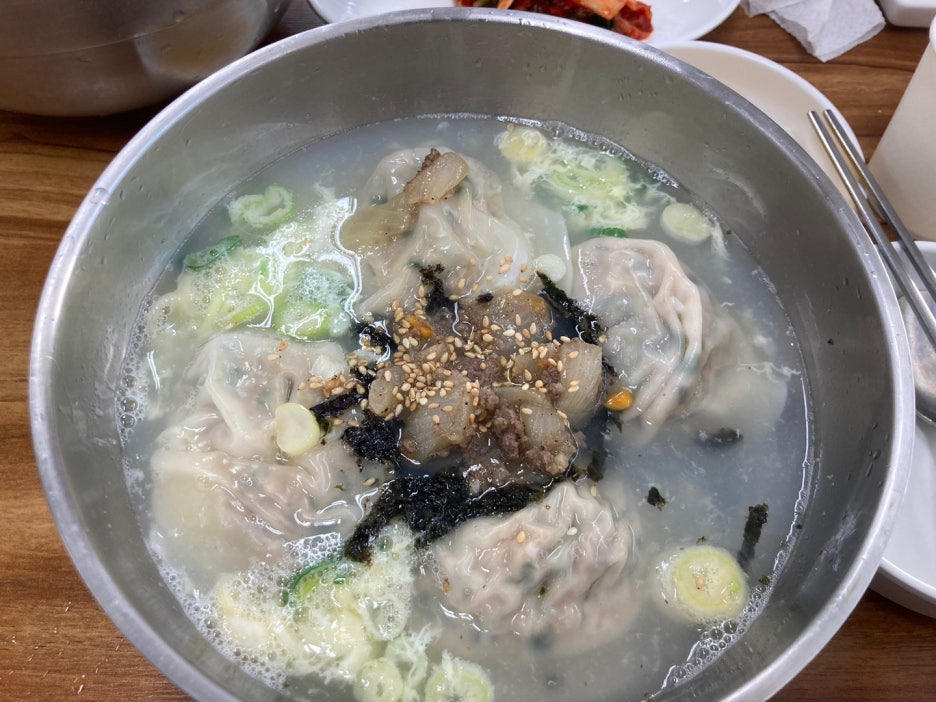 명동칼국수 이미지