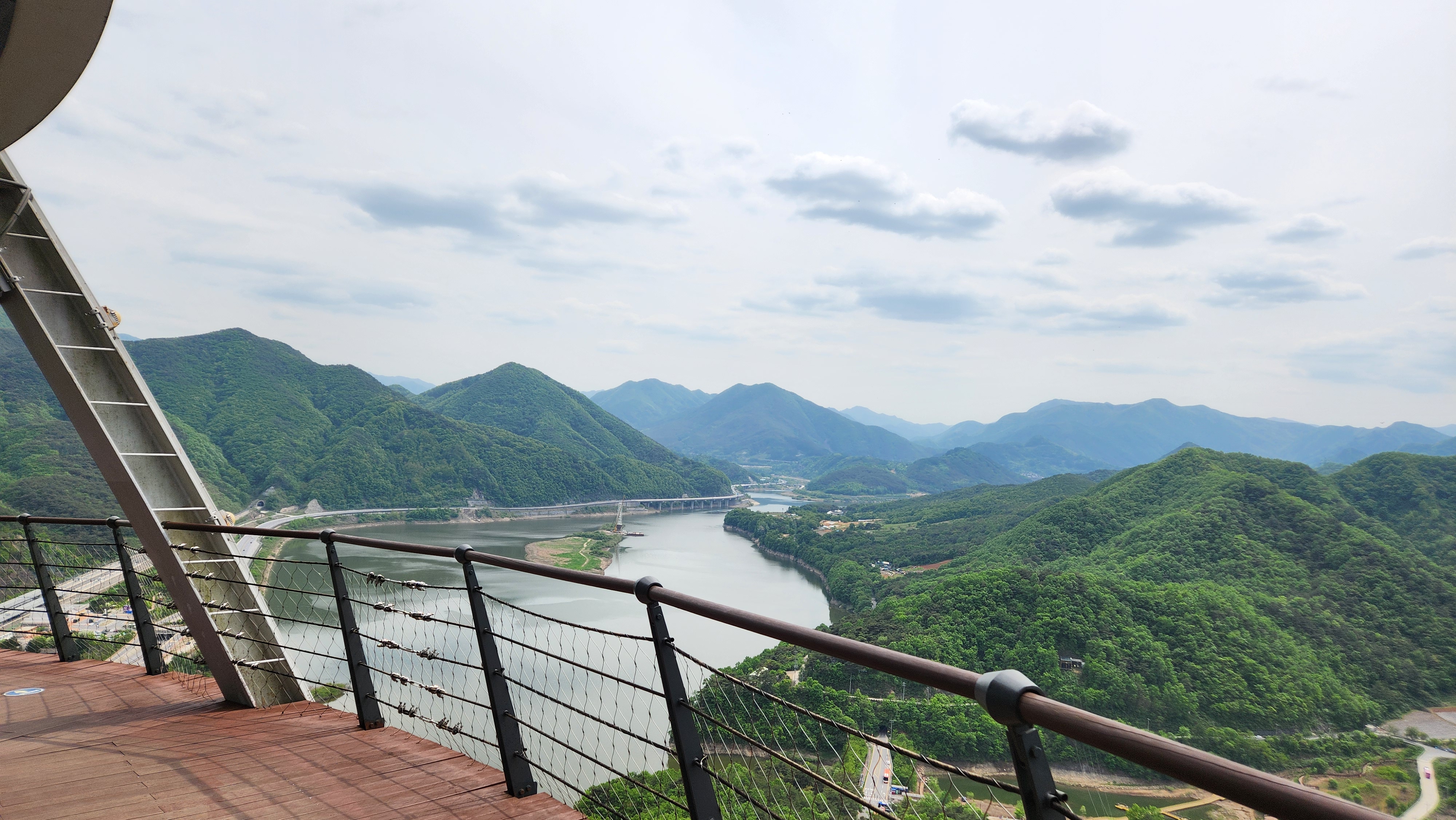 만천하모노레일 이미지