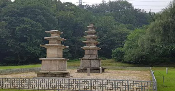 하남동사지삼층석탑