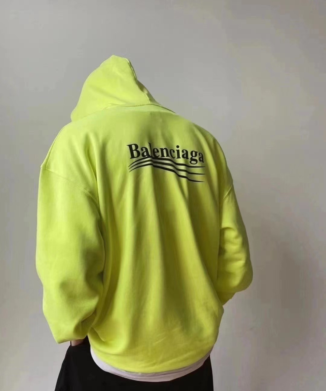  [BALENCIAGA] 발렌시아가 웨이브로고 스웨트 셔츠 후드 티셔츠 600583 TJVD4 7110