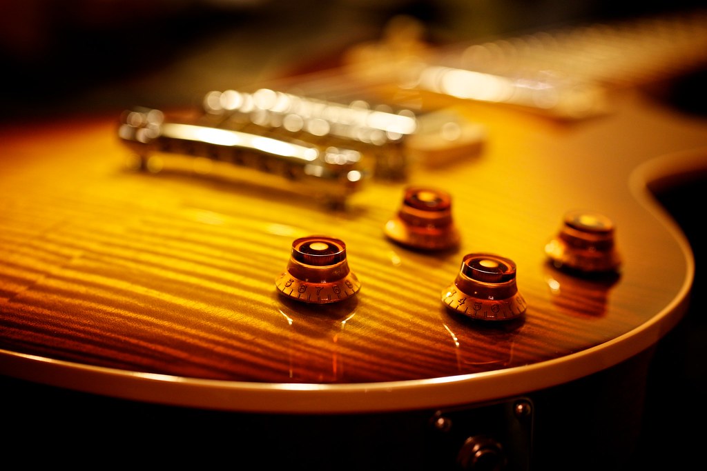  깁슨(Gibson) 에 대해 알아보겠습니다.