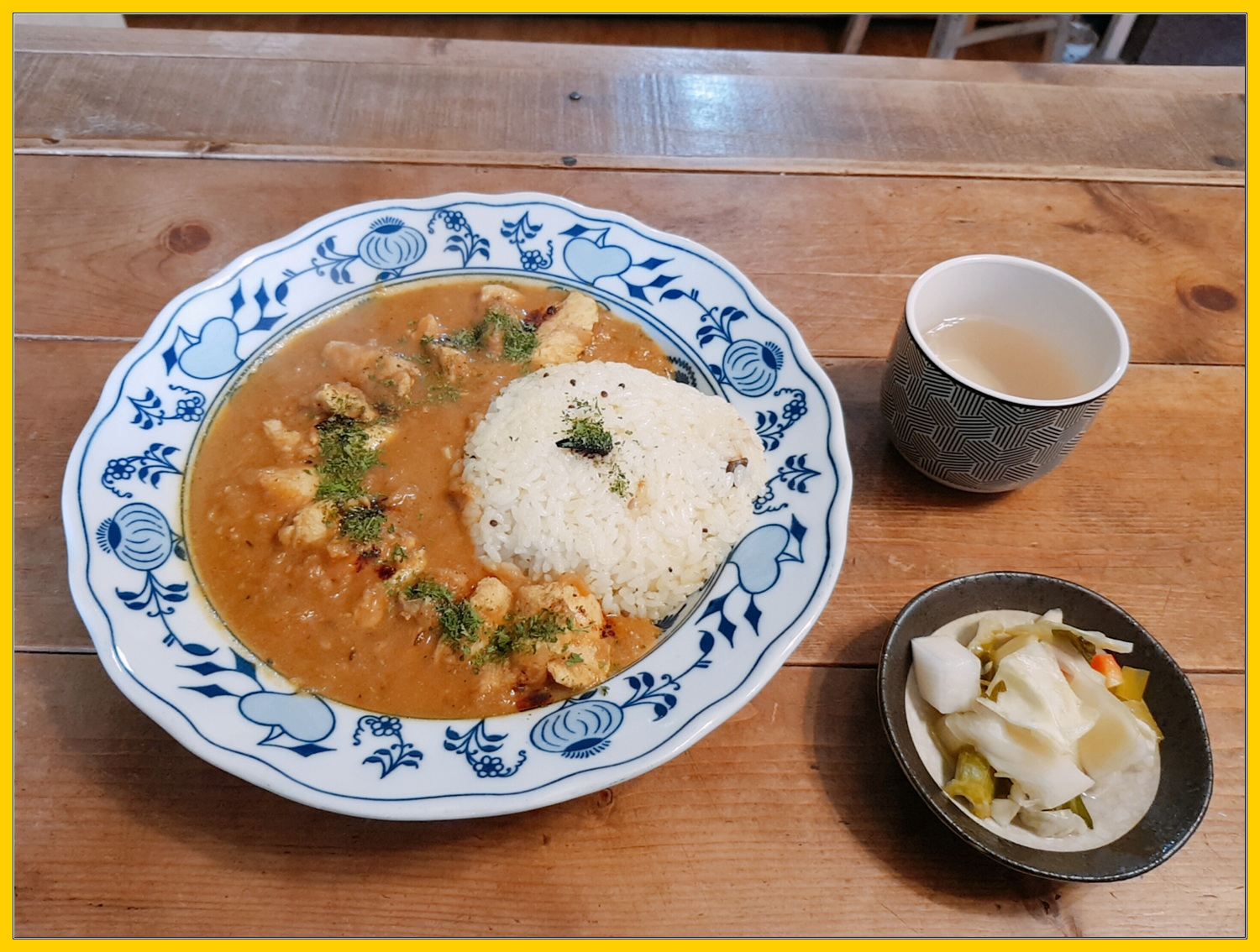  <서촌 맛집> 사직동 그 가게 : 치킨 커리와 짜이