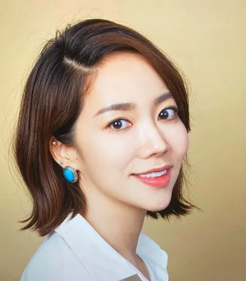 이윤진