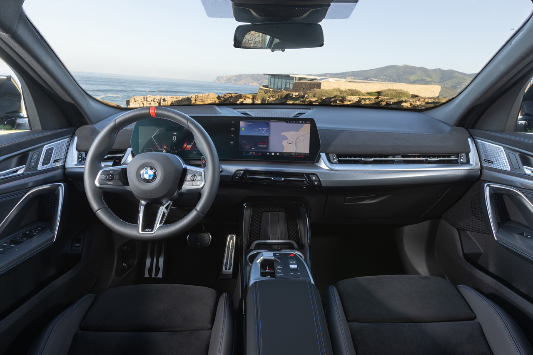 BMW X2 내부 디자인