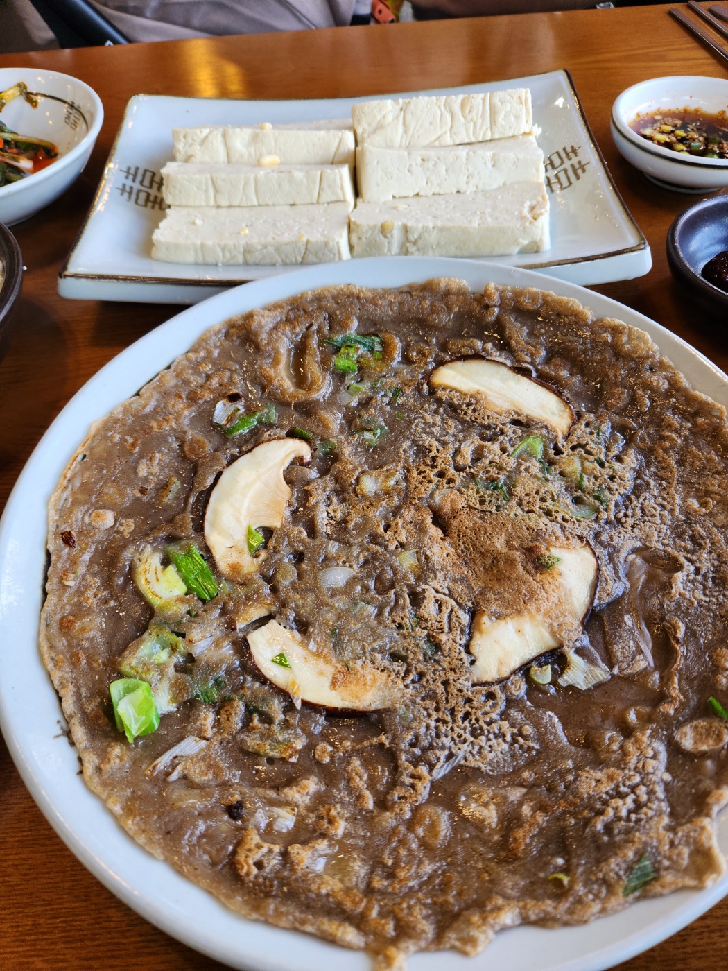 반려동물 동반 가능 막국수 맛집 채원 막국수 _ 표고 메밀전