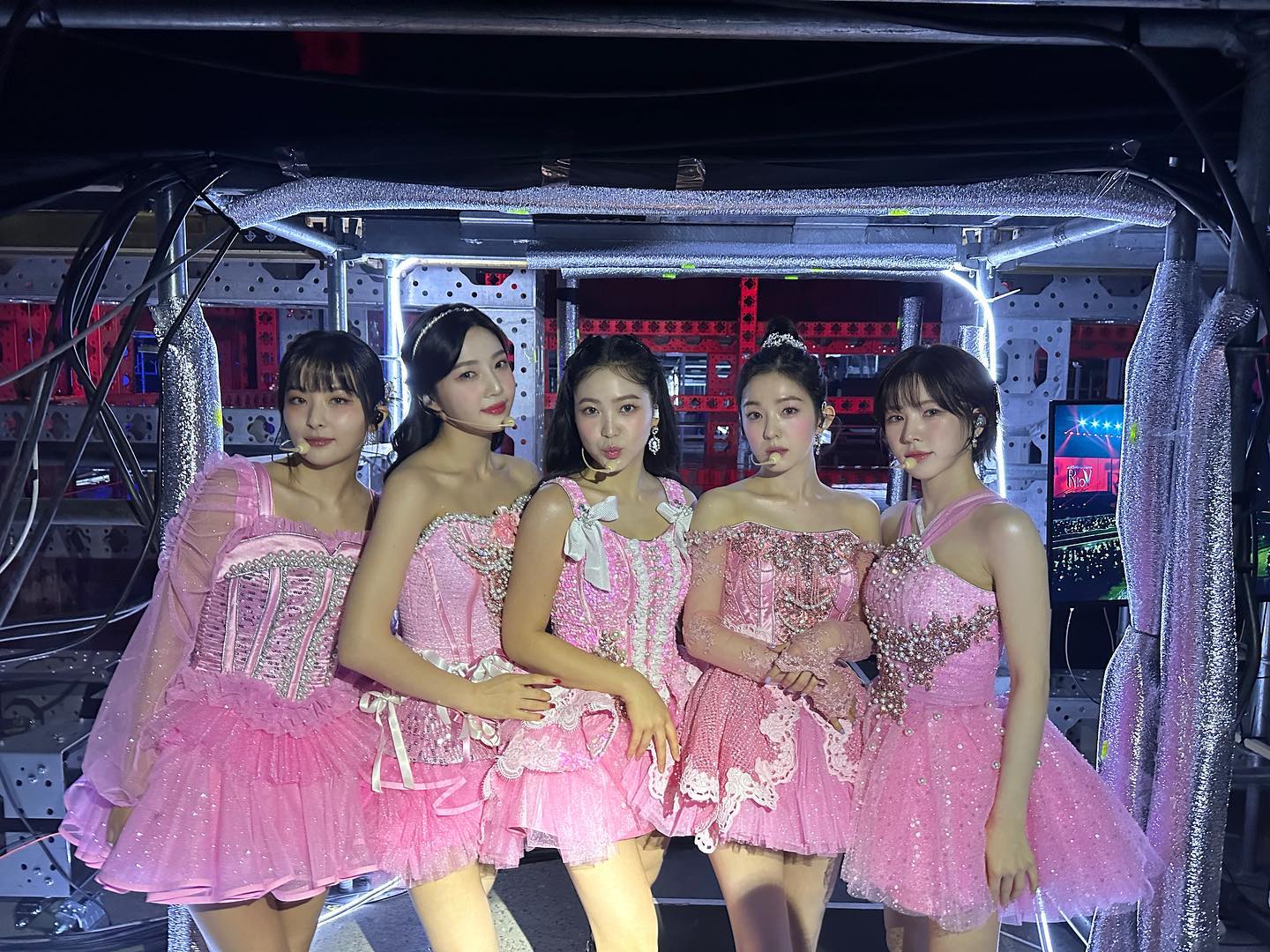 Red Velvet 4th Concert : R to V