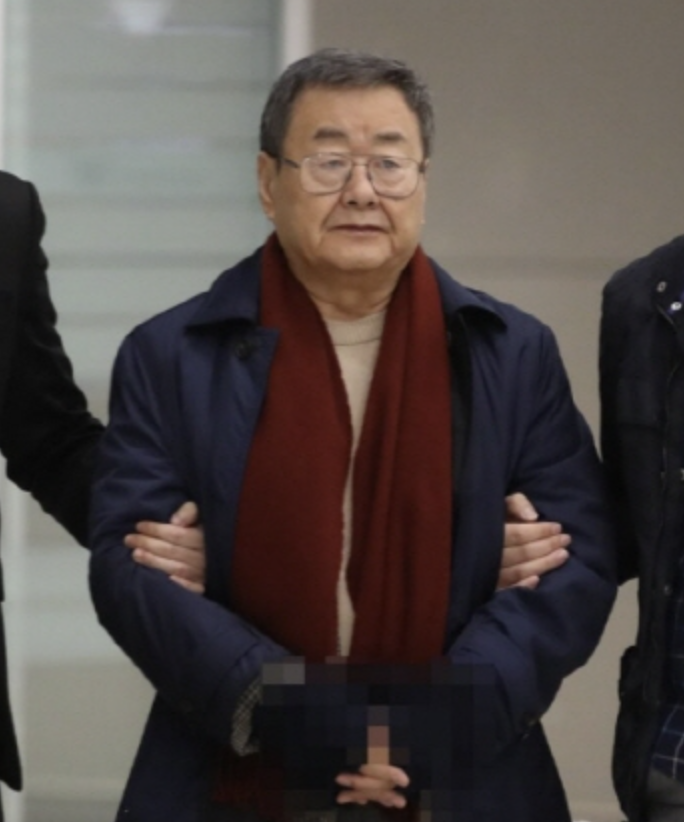 김준기 성폭행 긴급체포