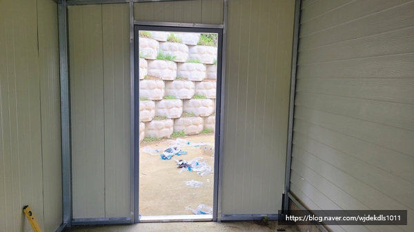 탕정리 전원주택 조립식 창고 건립 "천안 샷시 공사" 천안아산시 4