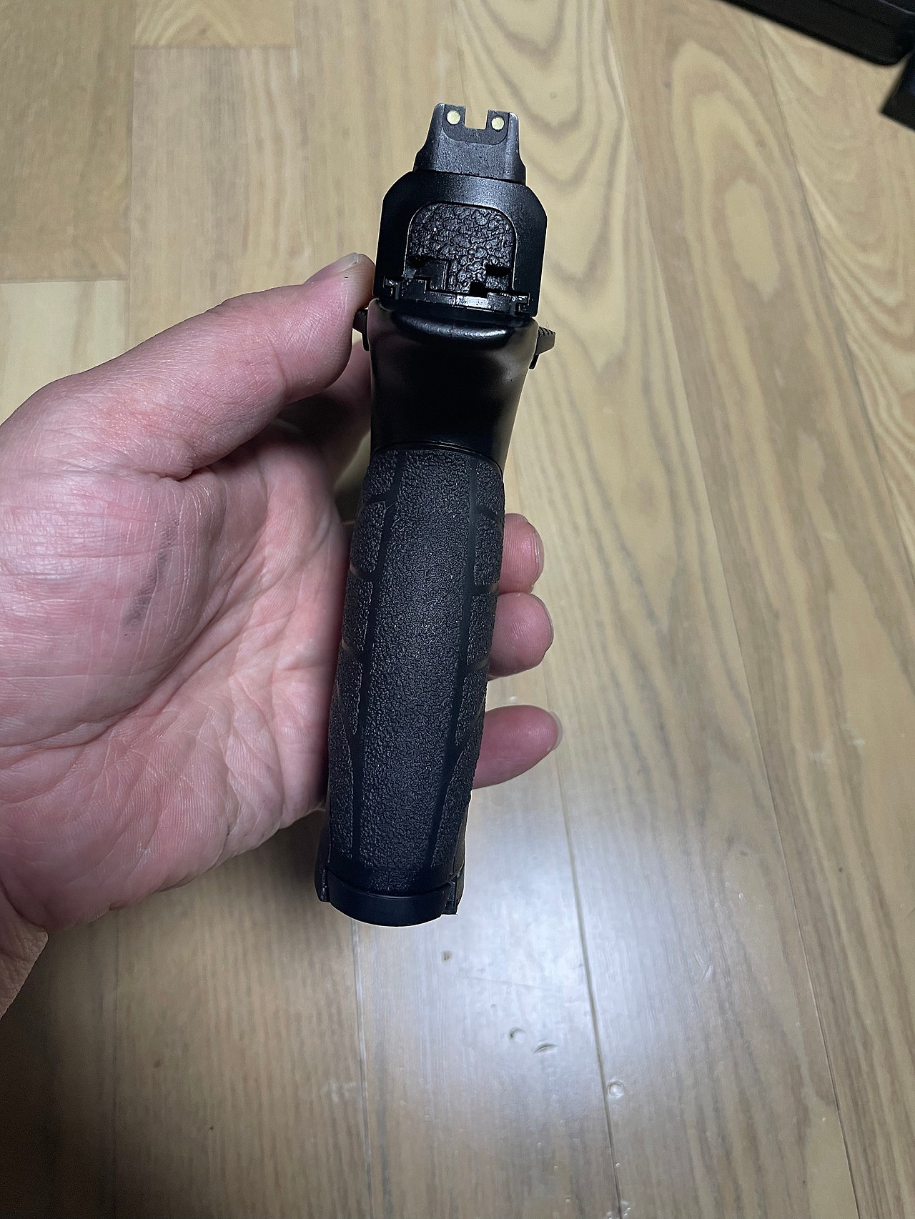 m&p9L