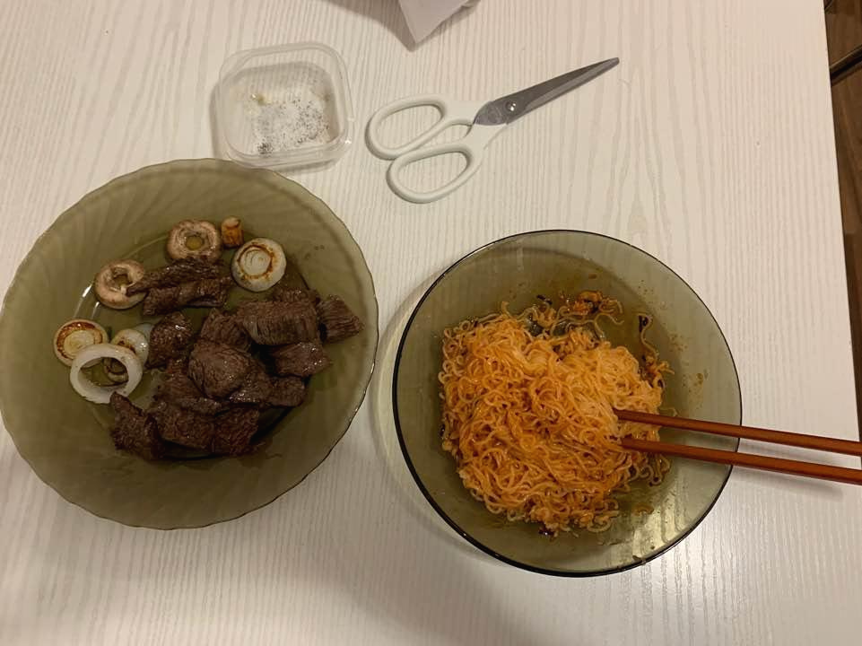  소고기 비빔면!! 비빔면 맛있게 먹기!!
