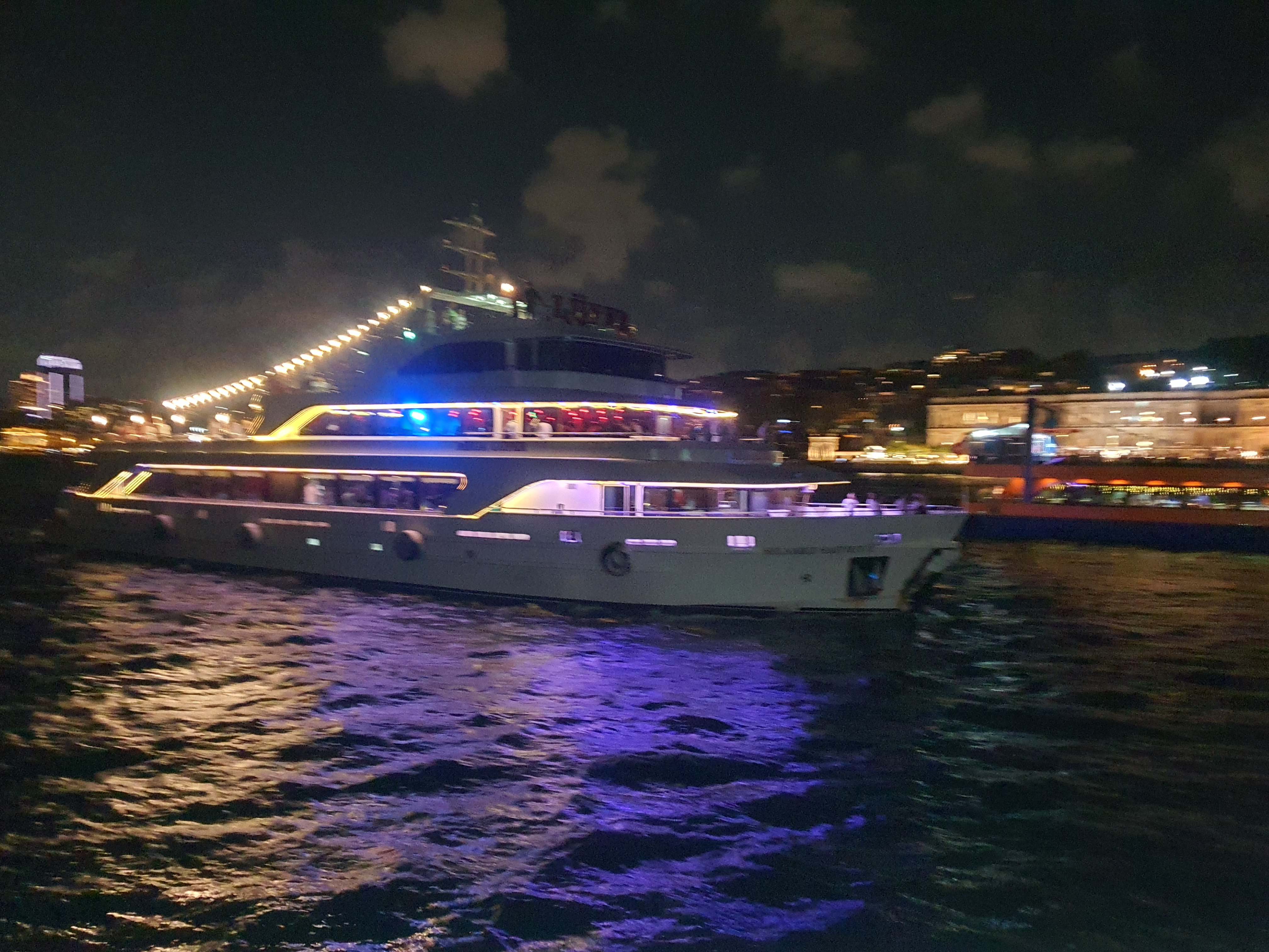 튀르키예 패키지(참좋은여행) - 7일차 부르사, 돌마바흐체 궁전, 보스포러스 해협 크루즈, 야경투어