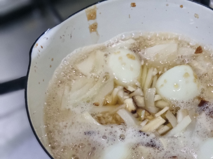 장조림 끓이기