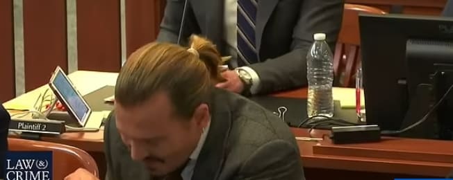 캐러비언 스타 조니 뎁과 앰버 허드의 11번 째 법정 싸움...왜 폭소가 터져 나왔을까 VIDEO: Depp and Heard arrive for their eleventh day in court