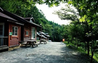 유명산자연휴양림 예약 가이드｜가평 캠핑장&middot;숙박 정보 총정리
