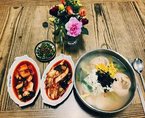 엄마바지락칼국수