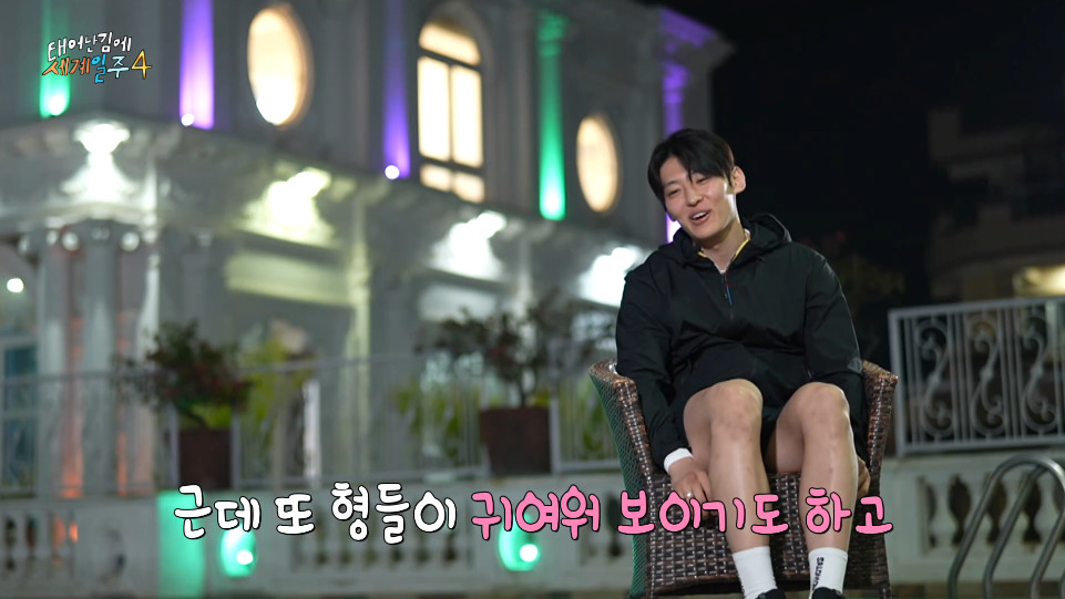 구르카 훈련 받는 거 보다 더 고통스러워 보이는 덱스...jpg | 인스티즈