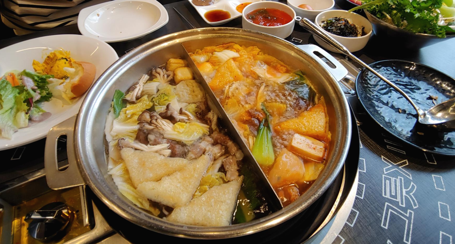  신선한 야채 한가득, 월남쌈과 샤브샤브를 한번에! 소담촌 가락점