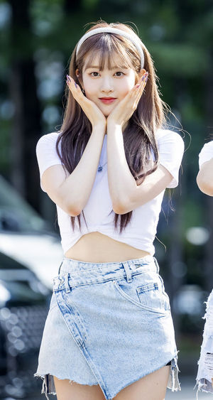 시은 스테이씨 나이 프로필 키 화보 인스타 박남정 고화질 과거 배경화면 레전드 박보영