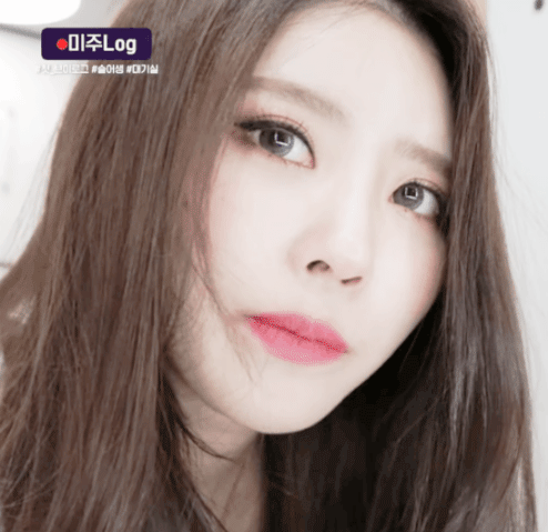  [러블리즈 이미주] 미주로그(브이로그) 움짤 - 슬어생 대기실 (Lovelyz Mijoo Gif : V-Log)