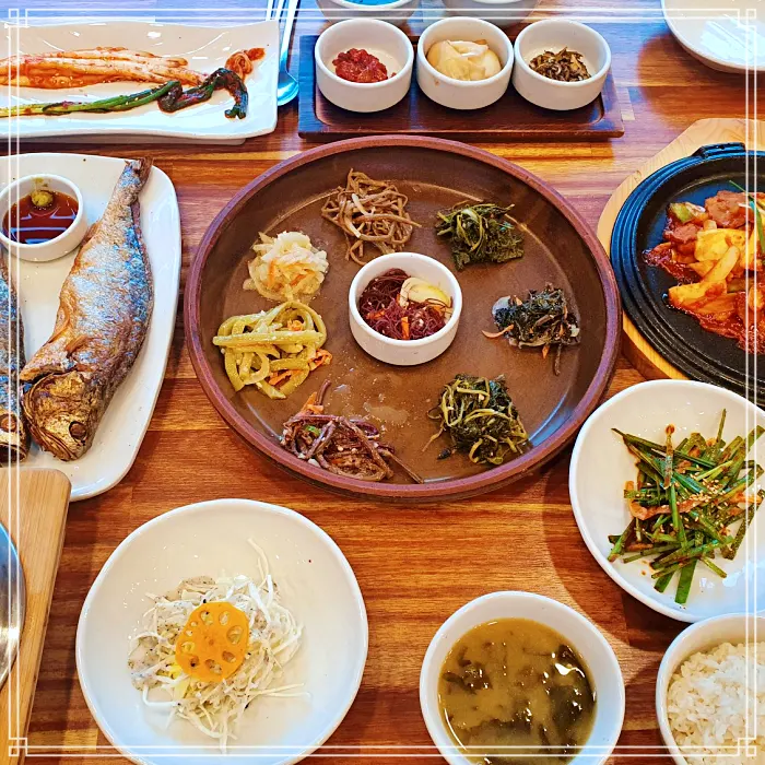  5월 31일 6시 내고향 굴비구이, 나물 한정식, 뚝배기 고향정가게 고향 노포 가게 광주 수완지구 추천 가게 고등어구이, 고추장굴비, 즉석 솥밥 방송 정보