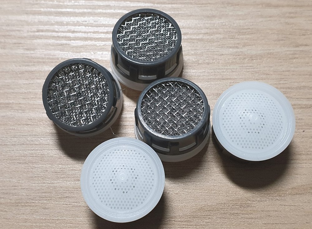  순정 수전 필터 교체하기 (Water Saving Adapter교체)