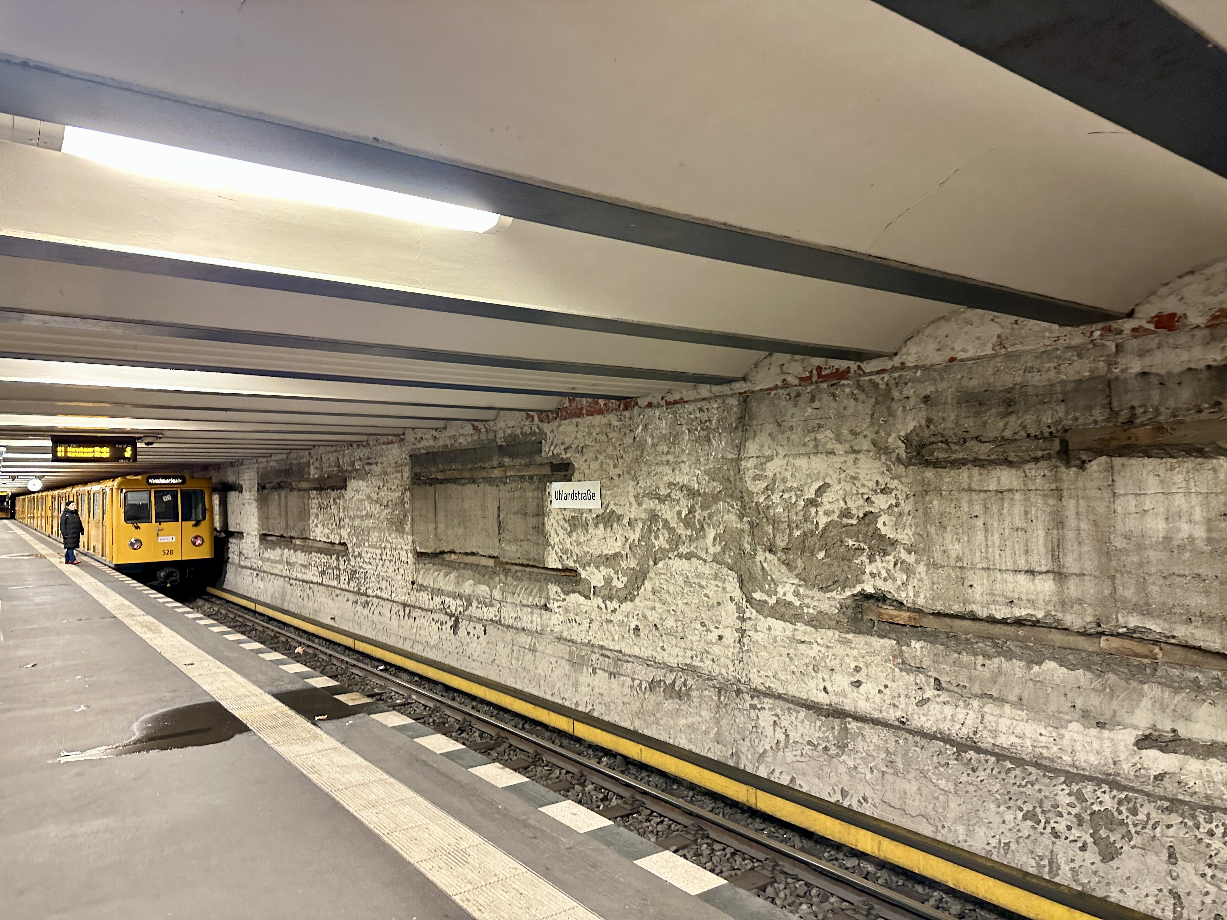독일 베를린 지하철 우반