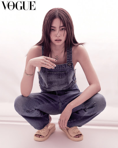  오늘나온 제니 화보