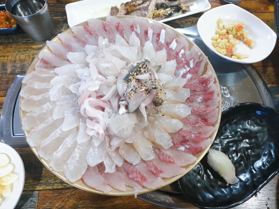 동촌횟집 이미지