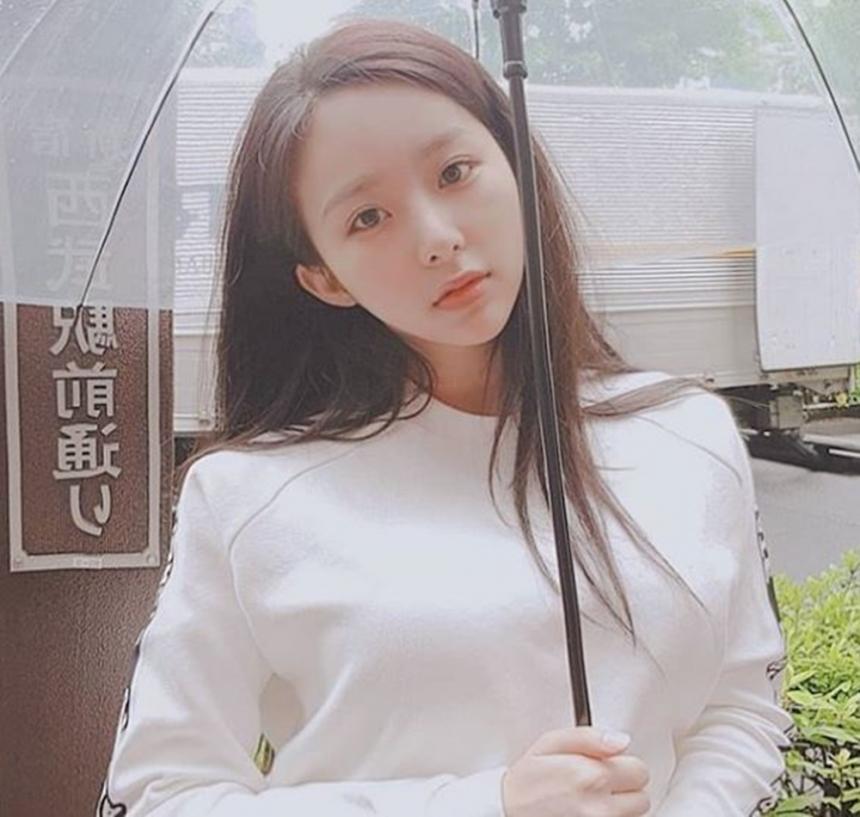  가수 한초임 과거 얼굴 및 인스타 화제