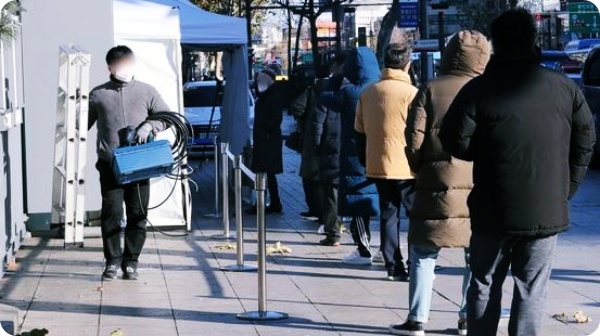  사회적 거리두기 3단계 전국 동시적용에 지방은 반발!