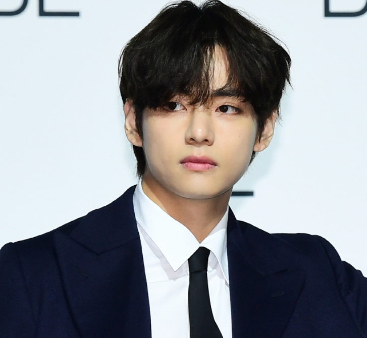 열애설 김태형 방탄소년단 뷔 열애설 김태형 방탄소년단 뷔,