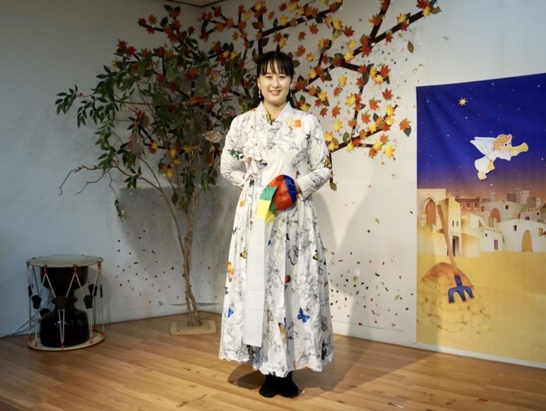 탈춤놀이 잘생긴 댄스 (+손수건 활용) [장구 연주자 조인정 집에서 국악놀이 국악 온라인 수업] 3