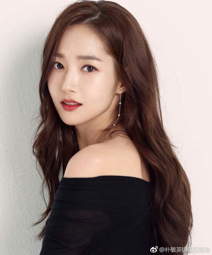박민영 멀버리 플래그십스토어