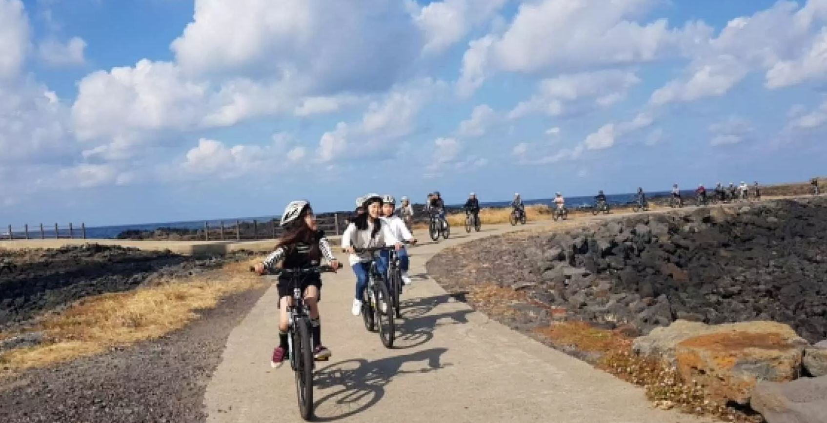  제주도여행코스 // 제주도의 친구들과 함께하기 좋은 제주 서부 환상의 해안 일몰 전기자전거 투어