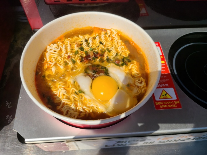  한강 라이딩 후 먹는 꿀맛같은 즉석라면 / 편의점 즉석라면기계 사용법