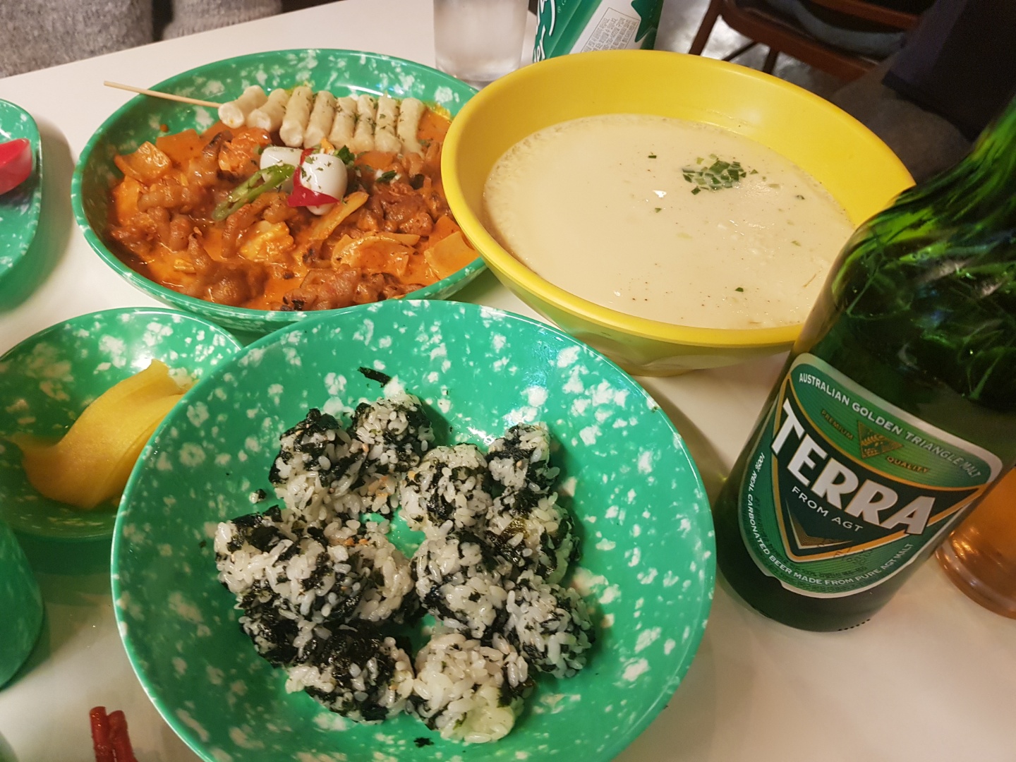  강남역 닭밝은밤에, 이색적인 닭발집 크림닭발세트 24.0