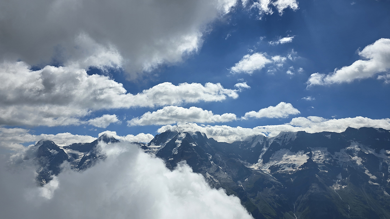 융프라우(Jungfrau), 묀히(Monch), 아이거(Eiger)