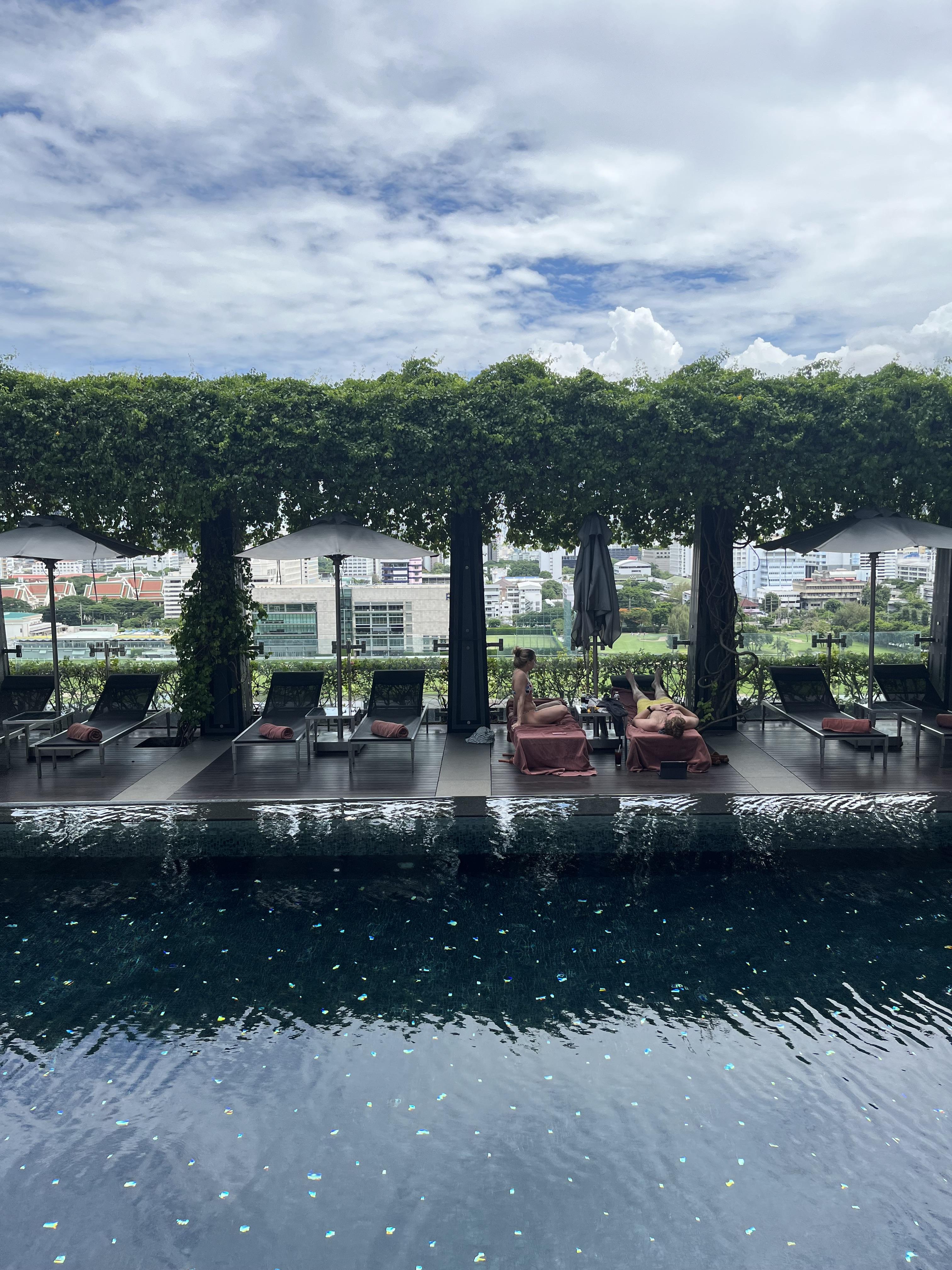  세인트레지스 방콕 The St.Regis Bangkok 리뷰 下편(조식, 피트니스, 수영장)