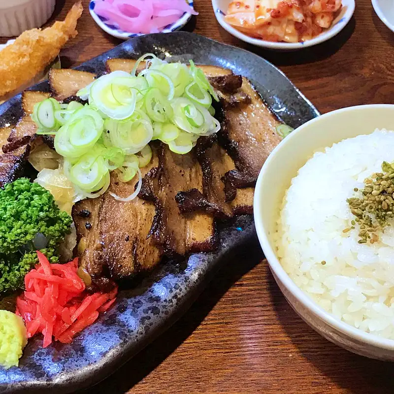 투데이 맛있는 메뉴 치킨 난반 정식&#44; 빅 가라아게 덮밥 맛있는 식당 추천 부산 광안리 맛집