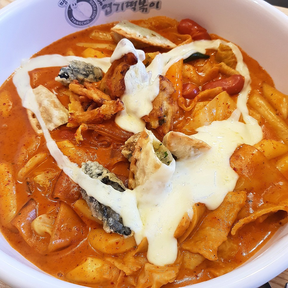  [맛집탐방] 대구 <동대문엽기떡볶이> 엽기로제떡볶이 오리지널 반반 :: 서구 비산동 평리점 / 서부시장