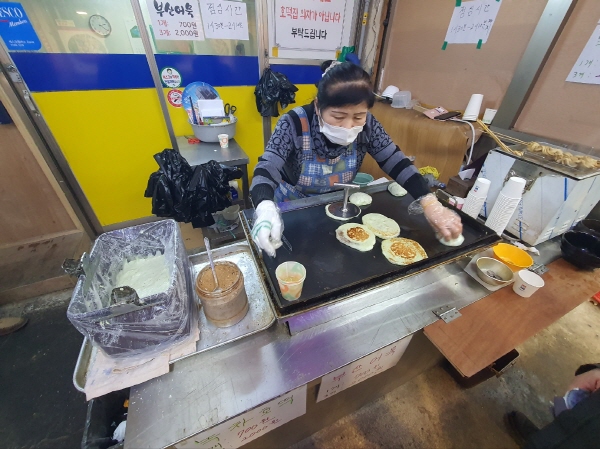 서울 은평구 연신내역 재래시장 연서시장 호떡 맛집 녹차호떡