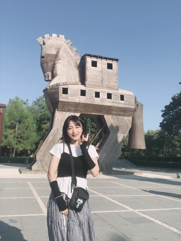 7일차 1편 :: 트로이 목마&트로이 유적지, 고등어케밥 2019. 8. 15. 댜든이의 터키 가족여행 30