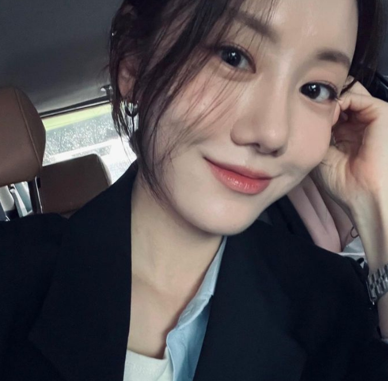 정민아