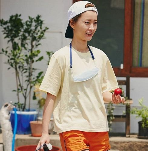  여름방학 정유미 마스크 목걸이