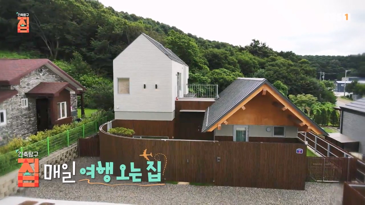 TV - 전 국민의 평생학교 EBS매일 여행 오는 집.mp4_20230816_204258.497.jpg